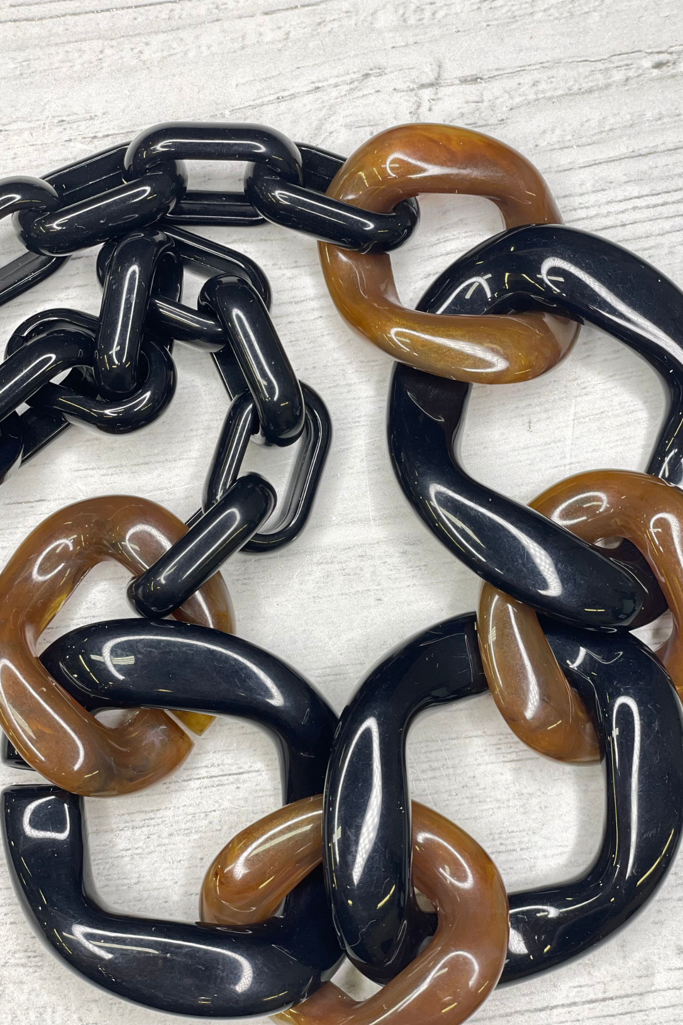 Alisha D Women's Chunky Resin Link Statement Necklace