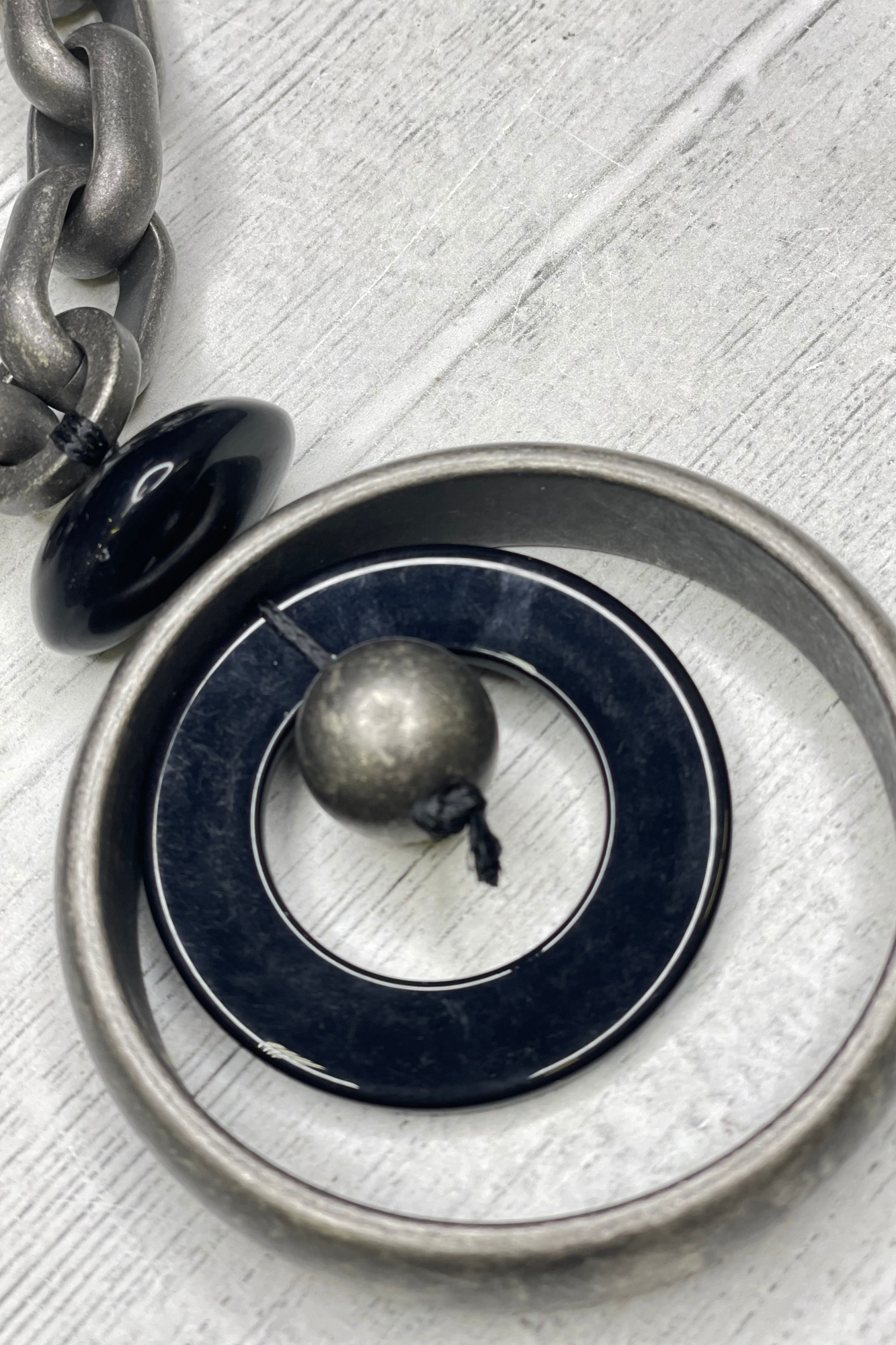 Alisha D Women's Chunky Resin Link Statement Short Pendant Necklace