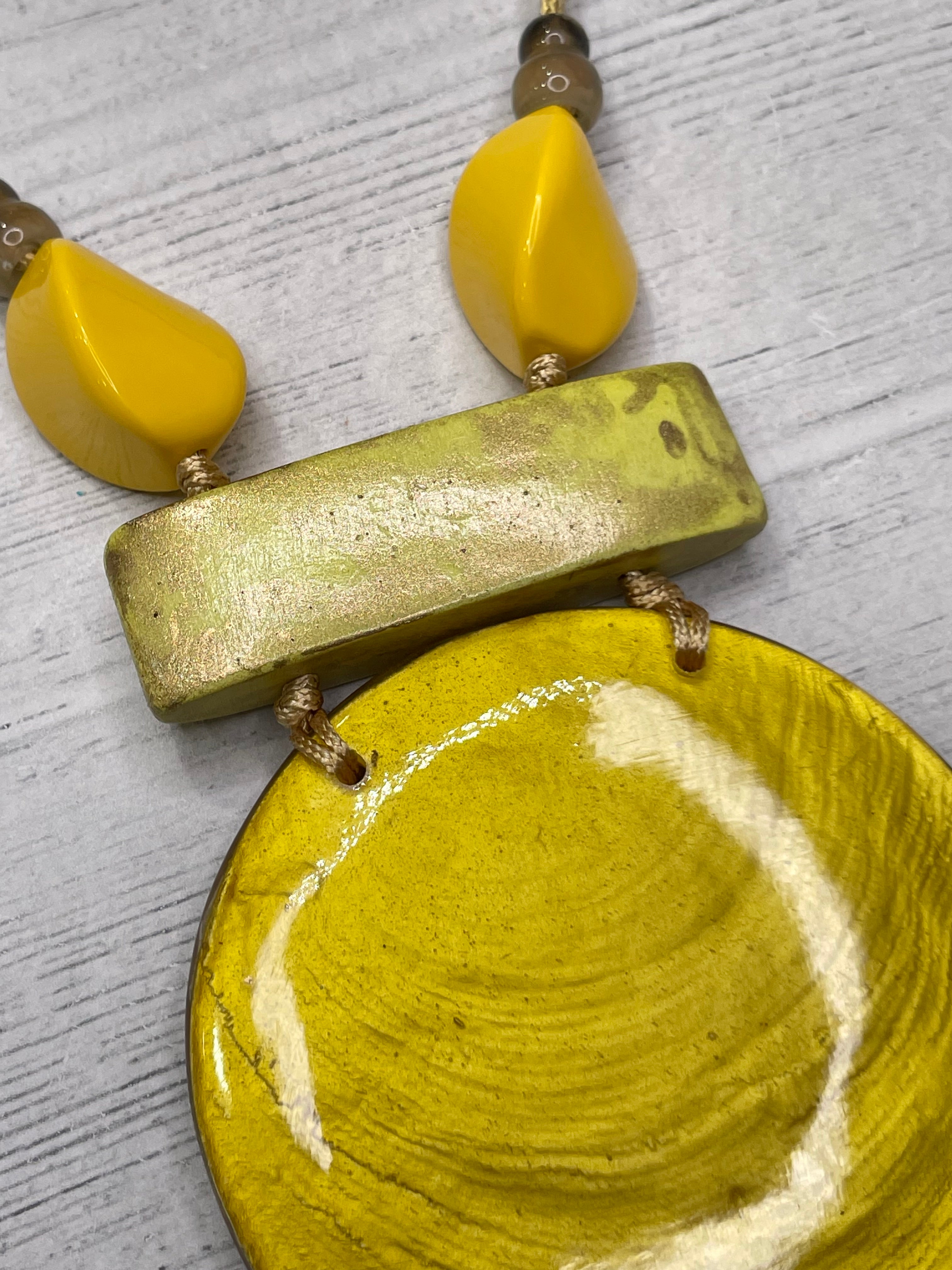 Alisha D Big Yellow Rein Pendant Necklace adjustable Cord