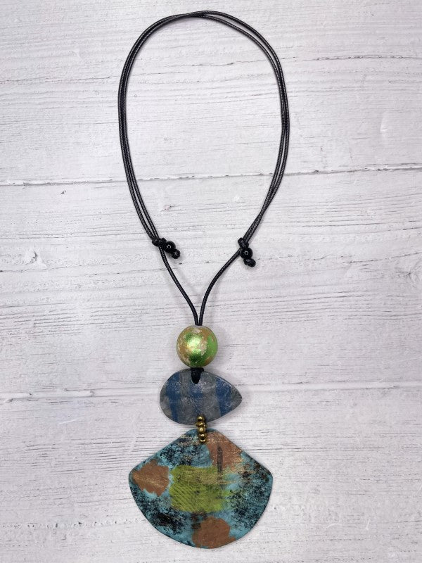 Alisha D Big Multi Hunter Green Camo Pint Pendant Statement Necklace