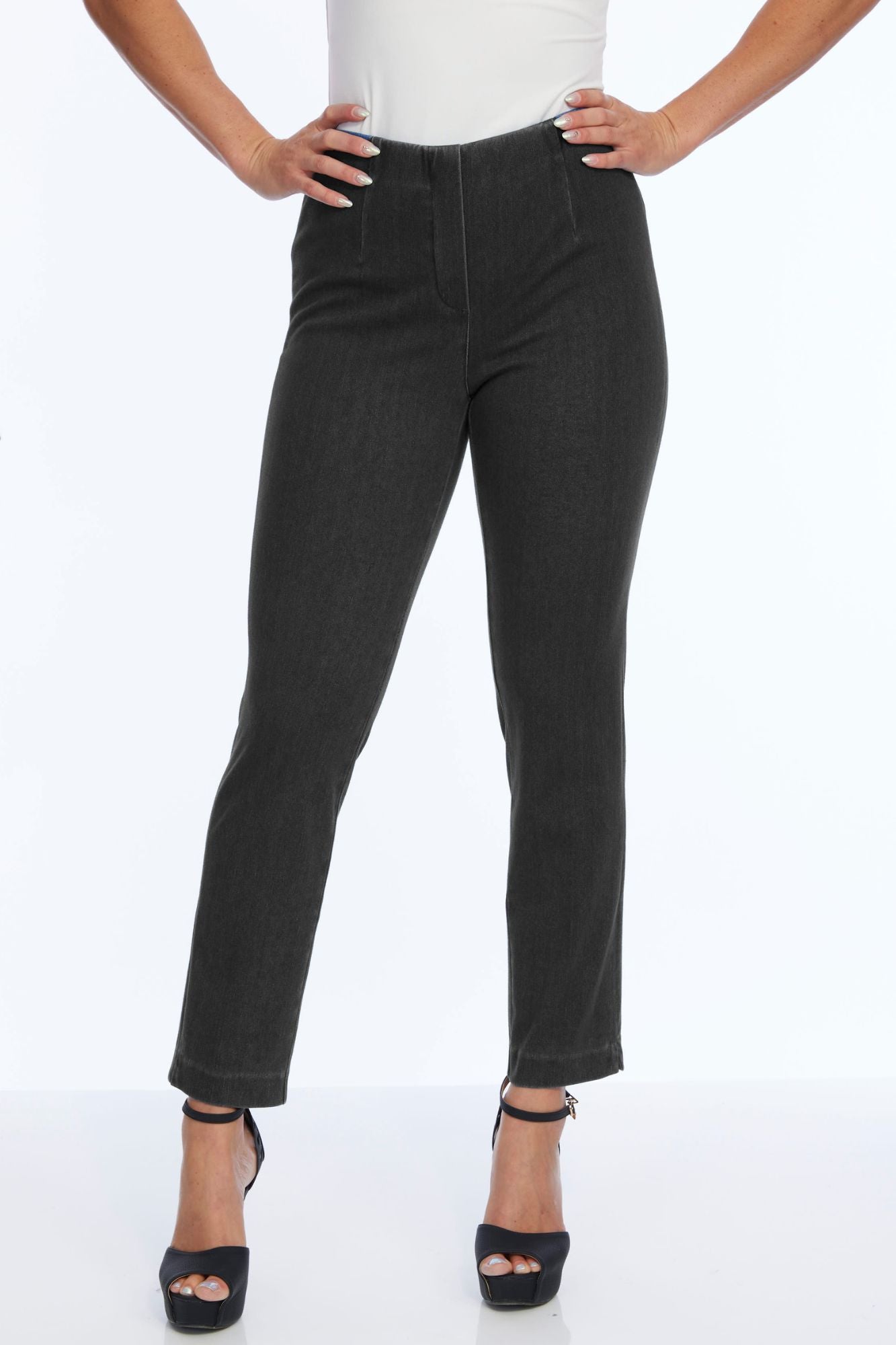 LIOR Women's Black Denim Pull-On Pant Tapered Ankle Pant In Twill Denim-"Sasha"