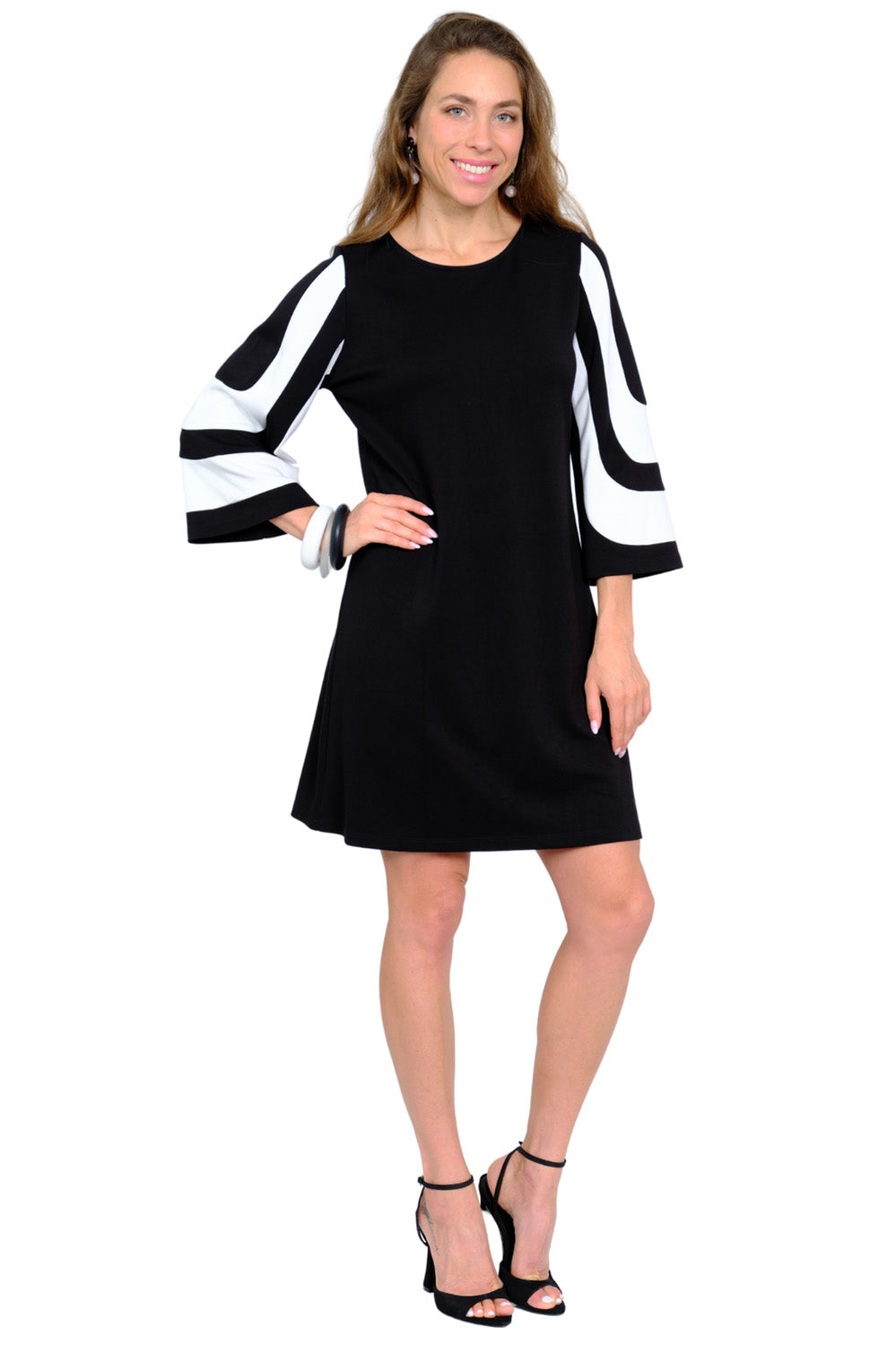 LIOR Women's Black & White Round Neck Soft Knit 3/4 Sleeves - "Denmark"