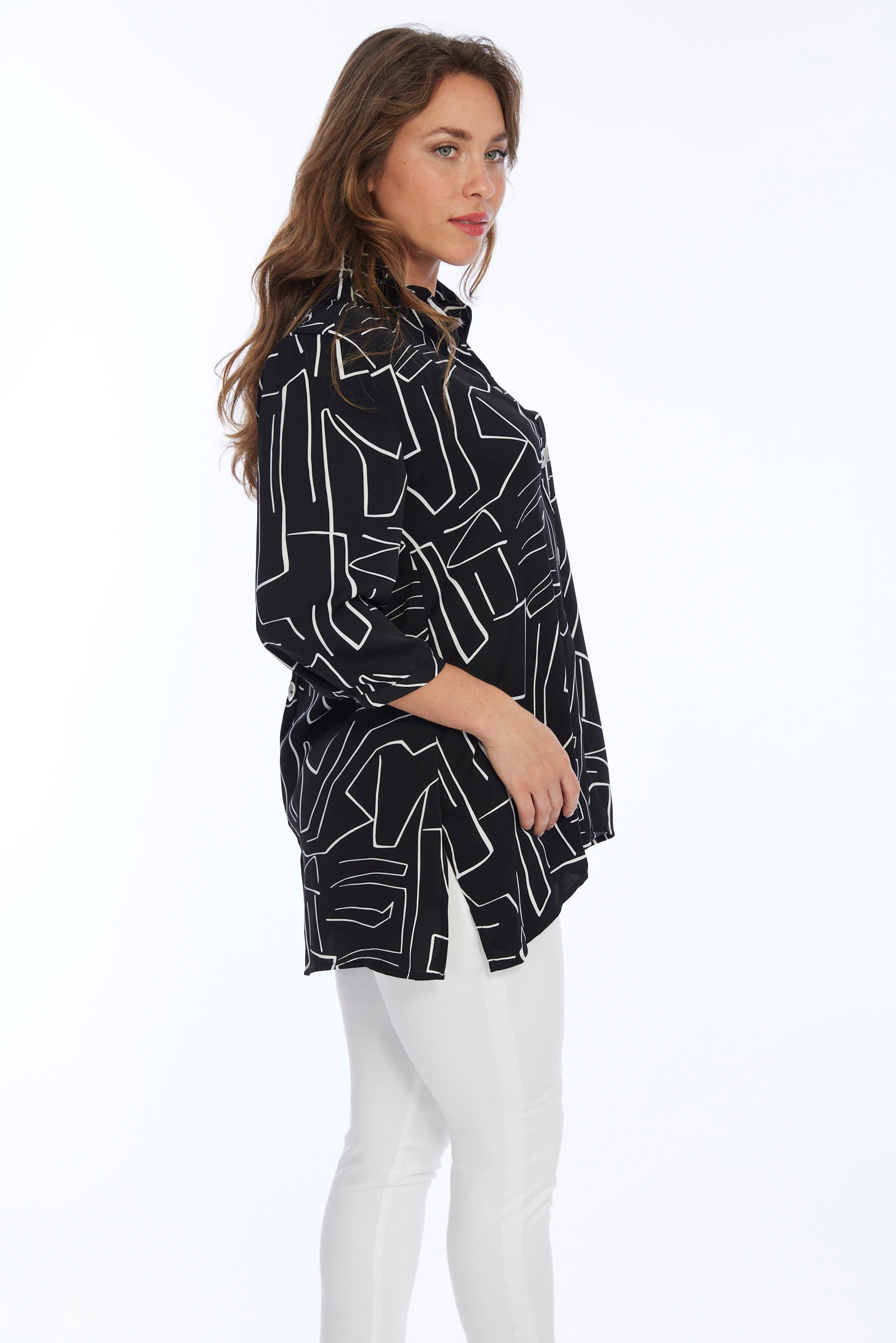 Black & White Wire Collar Tunic Top | Dora LIOR