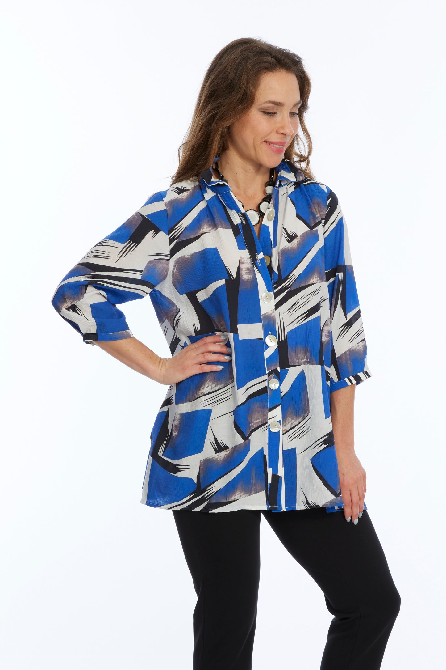 woman's blue wire collar blouse
