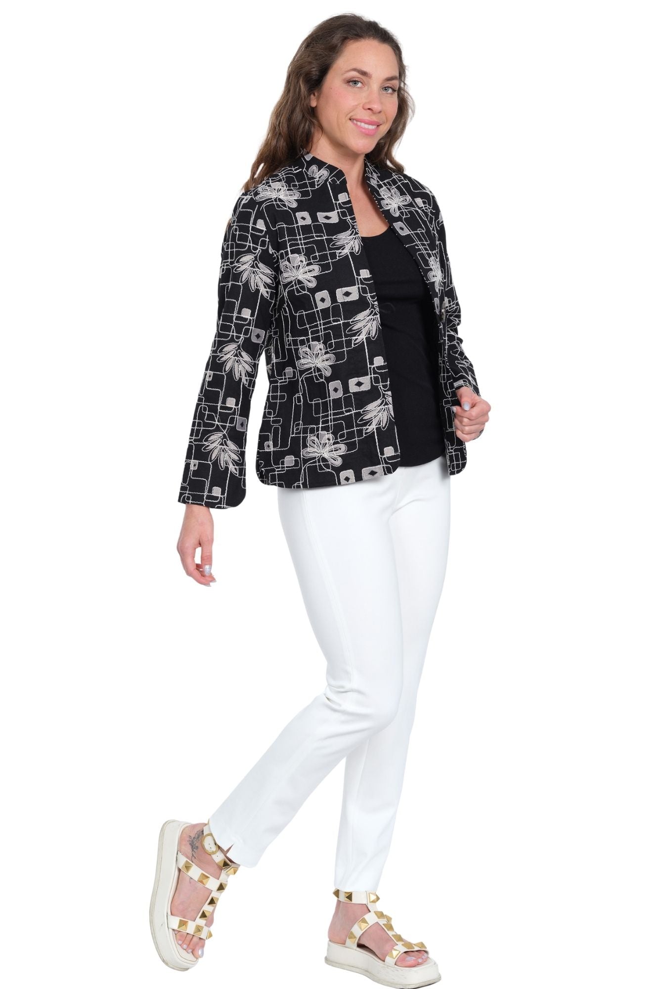 LIOR Women's Black Floral Embroidered Jacket with Long Sleeves and One-Button Closure