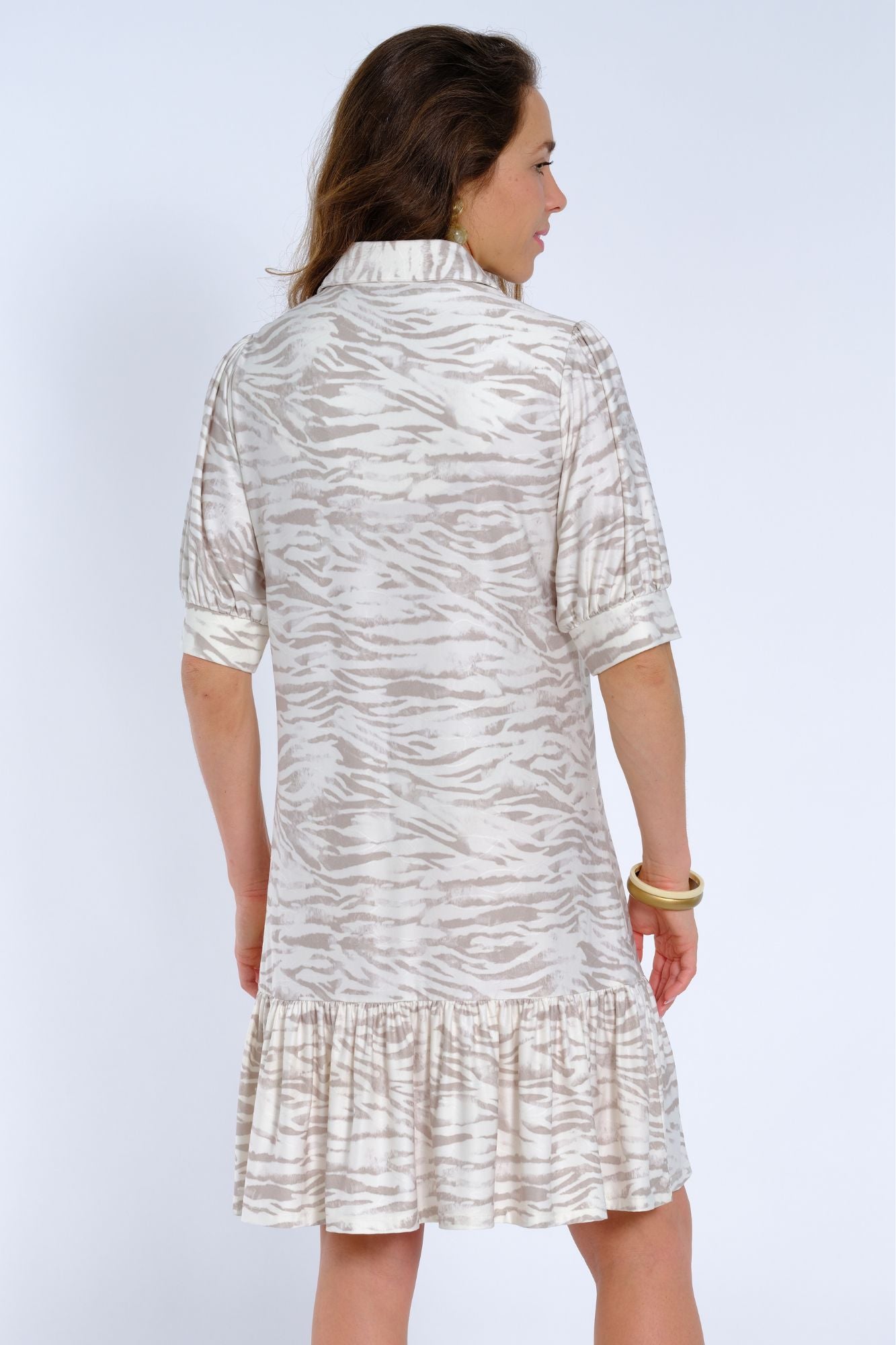 Women's neutral print casual knee length dress with relaxed fit