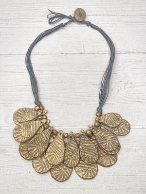 Alisha D Paper Mache Art Décor Necklace Papier-Mâché Double Layered