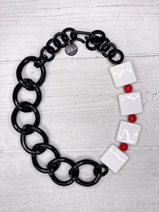 Alisha D Women's Chunky Resin Link Statement Short Necklace