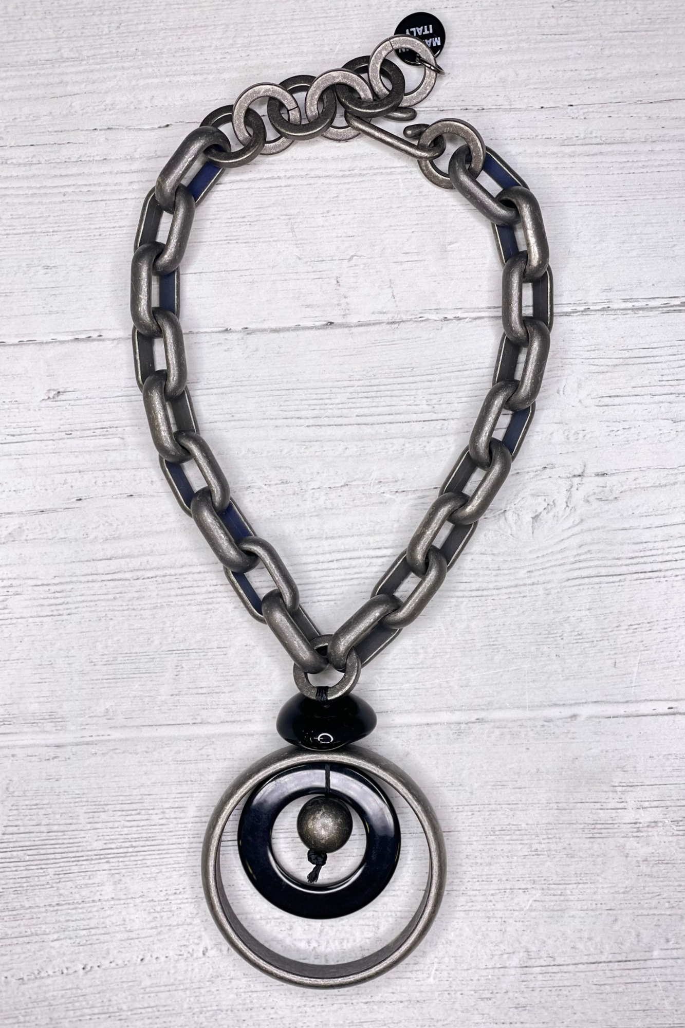 Alisha D Women's Chunky Resin Link Statement Short Pendant Necklace