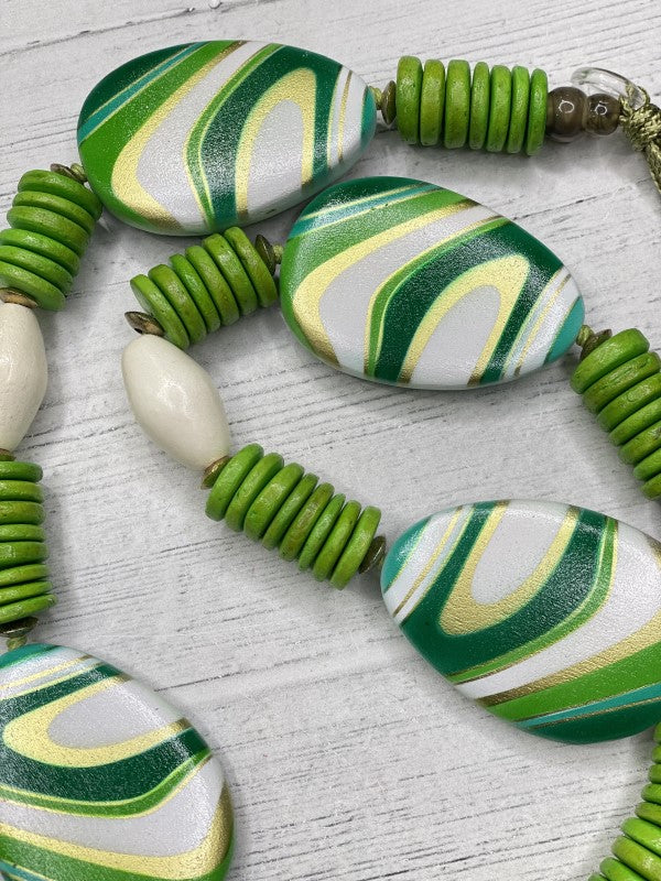 Alisha D Handmade Lightweight Lime White Beaded Adjustable Cord Necklace