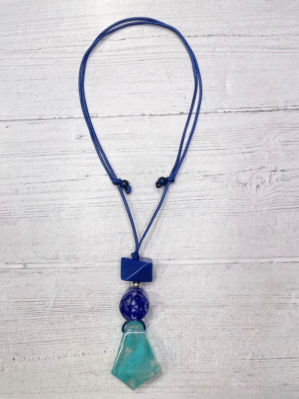 Alisha D Necklace Asymmetrical  Blue Tone Resin Pendant Adjustable Cord