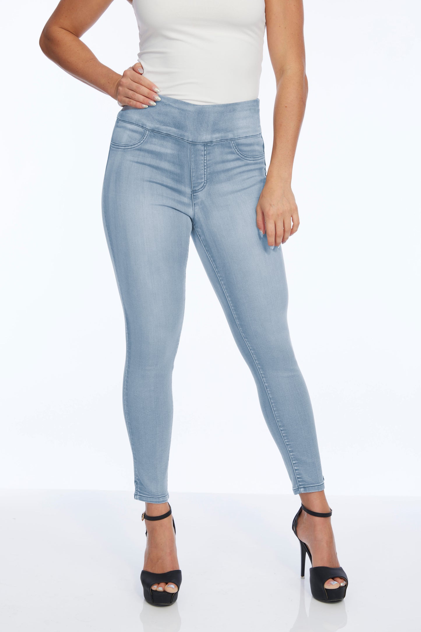 Light Blue Jeans With Power Stretch Fabric LIOR | Jane